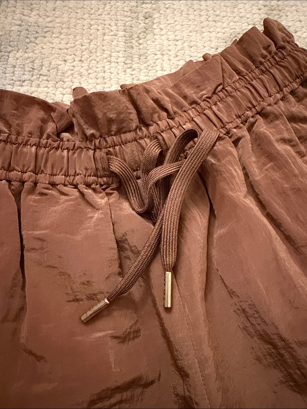Varley Rust Drawstring Athletic Shorts - Picture 9 of 9